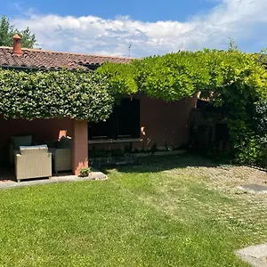 https://garda-golf-country-chic-home.it-lombardy.com